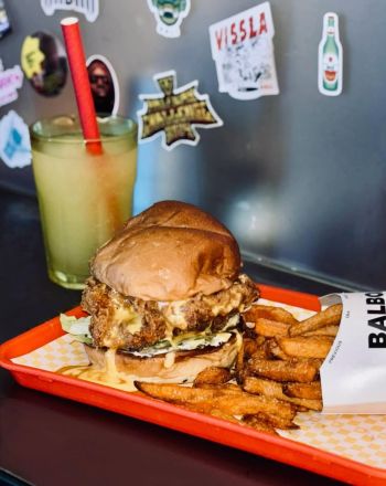 Balboa: Το νέο street food στέκι της πόλης