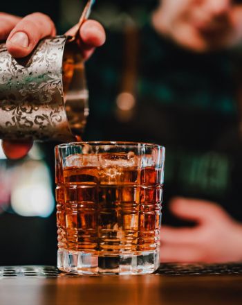 World's 50 Best Bars 2025: Η λίστα 51-100