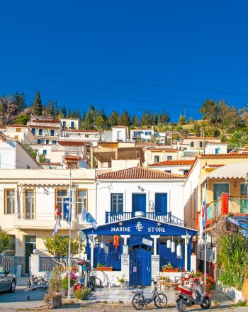 Πόρος: Όσα αξίζει να κάνεις και να δοκιμάσεις στο νησί