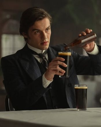 Guinness: Η διάσημη ιρλανδική μπίρα και η ιστορία της οικογένειάς της 
