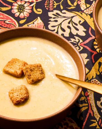 Μπρόκολο και κουνουπίδι: Πώς να αξιοποιήσεις τα κοτσάνια τους στη μαγειρική 