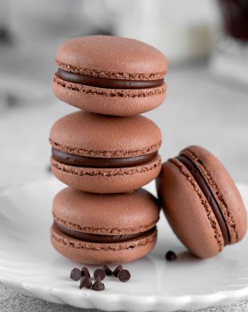 Μακαρόν σοκολάτα