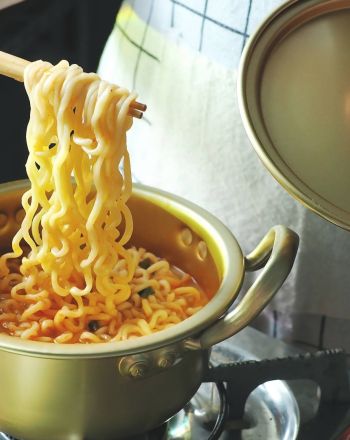 Όσα χρειάζεται να ξέρεις για να φτιάξεις τα πιο νόστιμα noodles