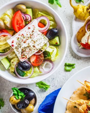 Η ελληνική κουζίνα είναι η δεύτερη καλύτερη στον κόσμο, σύμφωνα με το Taste Atlas 