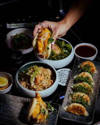 Ghost Sake Bar: Μια speakeasy εμπειρία για έξοδο στην Αθήνα