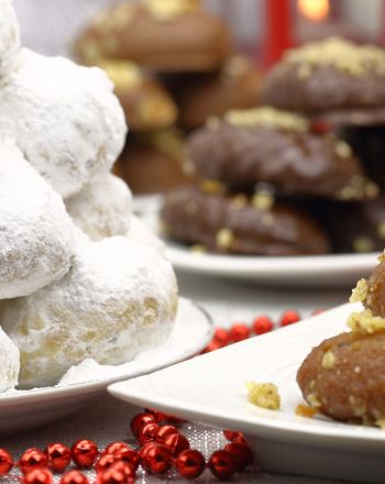 Πόσο διατηρούνται τα μελομακάρονα και οι κουραμπιέδες