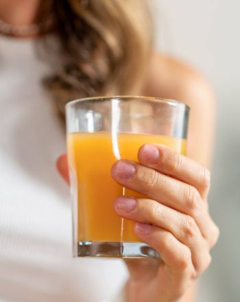 Ο χυμός πορτοκάλι βοηθάει την καρδιά, τον μεταβολισμό και μειώνει τη φλεγμονή