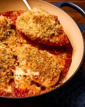 Τραγανό κοτόπουλο με παρμεζάνα χωρίς τηγάνισμα 