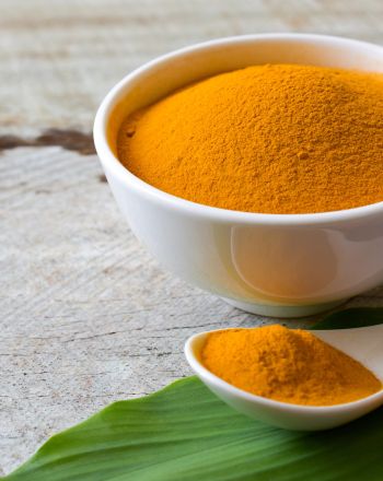 Κουρκουμάς: Τα οφέλη του για τον οργανισμό 