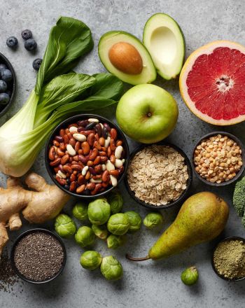 Πολυφαινόλες: Τι είναι, πώς προστατεύουν την καρδιά και ποιες τροφές τις περιέχουν