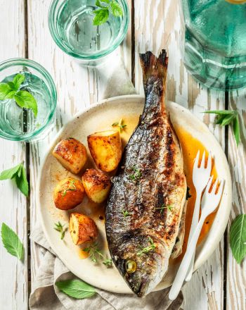 Τσιπούρες στο φούρνο 