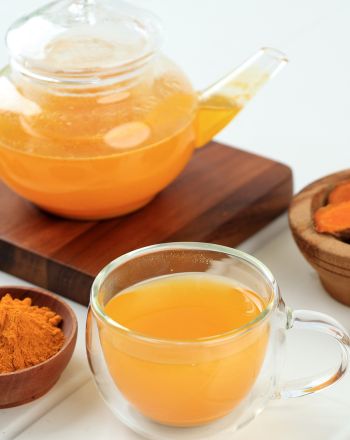 Jamu: Το αρχαίο ρόφημα με κουρκουμά και τζίντζερ που αναζωογονεί το σώμα