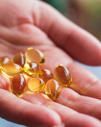 Συμπληρώματα και καρκίνος: Τι βοηθά, όχι και τι μπορεί να βλάψει