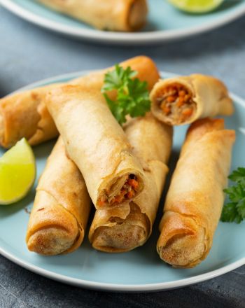 Ασιατικά spring rolls 