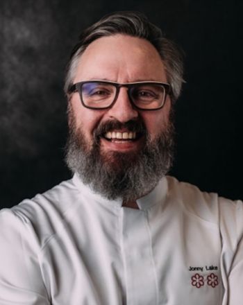 Ο διάστερος σεφ Jonny Lake απόψε το βράδυ στο Pharaoh, στο πλαίσιο του Dine Athens