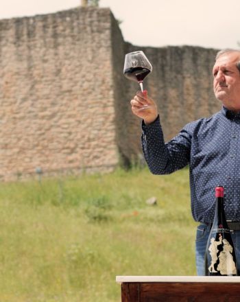 Συνέντευξη με τον Γιώργο Καραμήτρο του Μαύρου Μεσενικόλα 