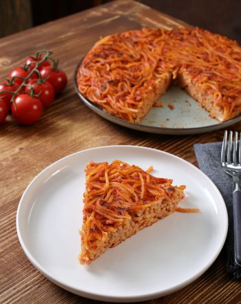 Ομελέτα με ζυμαρικά που περίσσεψαν