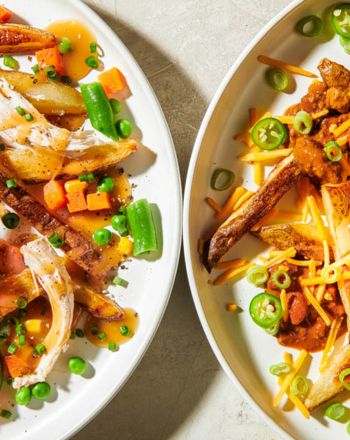 Οι τηγανητές πατάτες δεν είναι μόνο συνοδευτικό. Δες πώς θα τις κάνεις πλήρες γεύμα