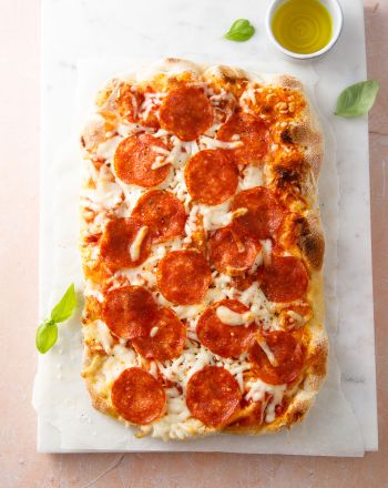 Πίτσα πεπερόνι