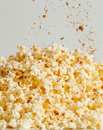 Πώς να νοστιμέψεις το ποπ κόρν σου με εύκολους και γρήγορους τρόπους