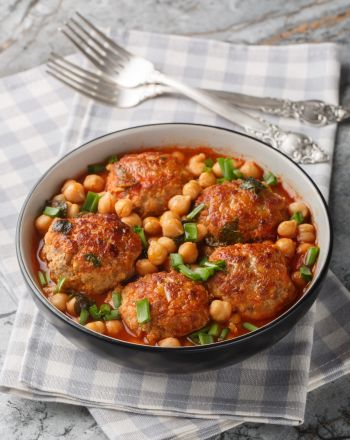 Κεφτέδες από αρνί με ρεβίθια 