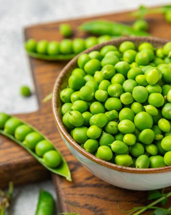 Πώς να καθαρίσεις το φρέσκο αρακά