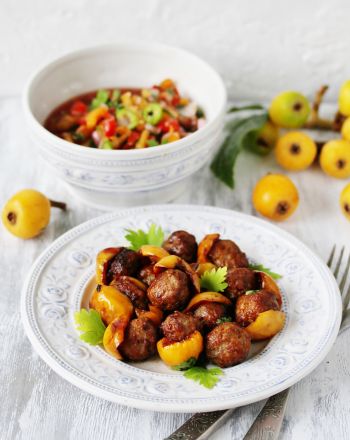 Κεφτεδάκια με μούσμουλα