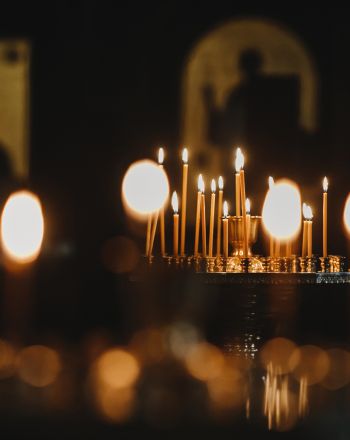 Τα έθιμα της Μεγάλης Εβδομάδας: Από τη νηστεία, μέχρι το σούβλισμα 