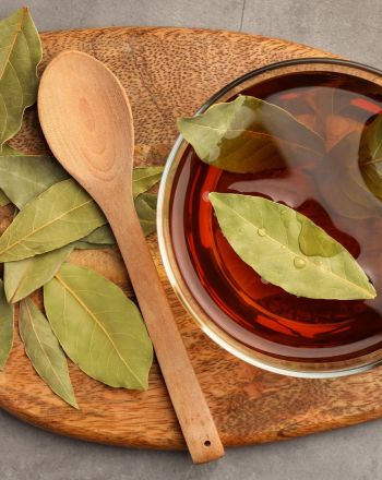 Τσάι από φύλλα δάφνης: Η φυσική ενίσχυση για αρθρώσεις και ήπαρ