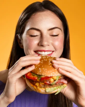 Burger: 12 συνταγές για να το απολαύσεις όπως του αξίζει