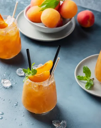 Smoothie με βερίκοκα και πορτοκάλι 