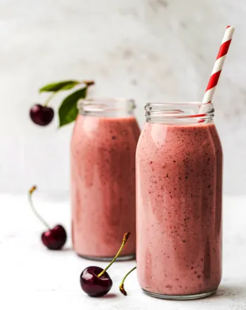 Smoothie με κεράσια και βανίλια 