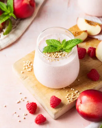 Smoothie με νεκταρίνια και σμέουρα 