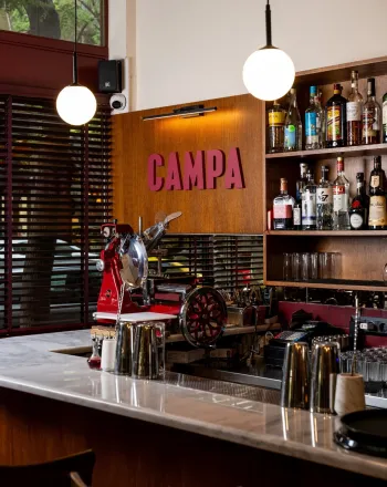 Το Campa φέρνει το aperitivo στην πλατεία Βικτωρίας