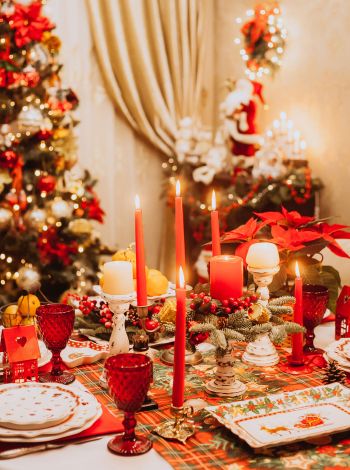 Διακόσμηση για το γιορτινό τραπέζι