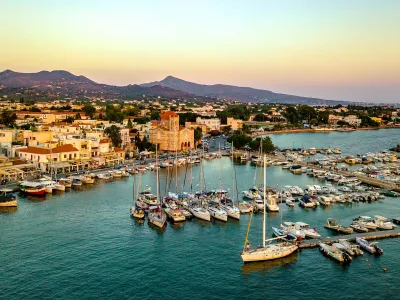 Αίγινα, το νησί της διπλανής πόρτας