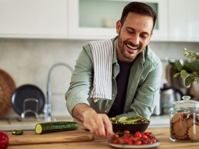 Τι τρώει μέσα στη μέρα ένας καρδιολόγος για καλύτερη υγεία της καρδιάς