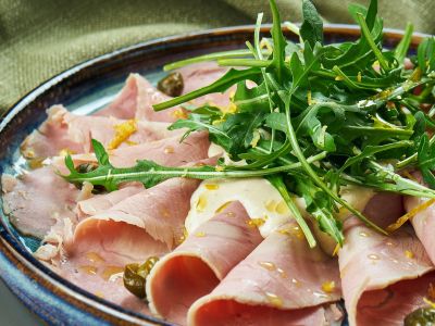 Vitello tonnato (Bιτέλο τονάτο)