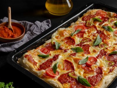 Τι είναι πίτσα detroit που έχει γίνει τάση τελευταία