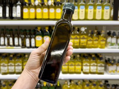 Λήγει το ελαιόλαδο; Πώς αποθηκεύεται και πώς συντηρείται περισσότερο;