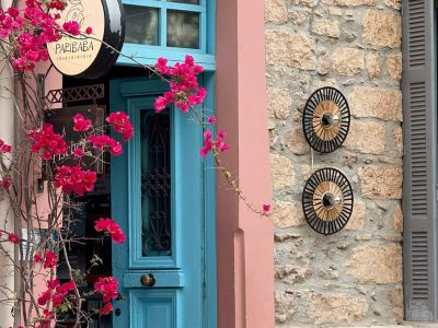 Πετράλωνα: 20 στέκια για φαγητό και ποτό που πρέπει να γνωρίζεις