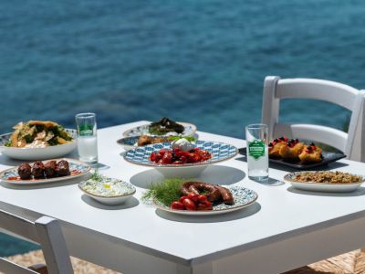 Τρώγοντας και πίνοντας στην Πάρο: 11 διευθύνσεις για να περάσεις καλά φέτος το καλοκαίρι