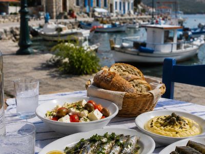 Το γλωσσάρι του Μυτιληνιού ουζομεζέ