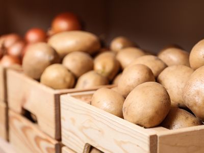 Πώς να αποθηκεύεις σωστά τις πατάτες