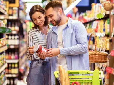 Grocery store tourism: Η νέα ταξιδιωτική τάση που βάζει τα σούπερ μάρκετ στον χάρτη