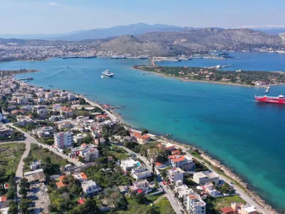 Σαλαμίνα, το νησί της διπλανής πόρτας
