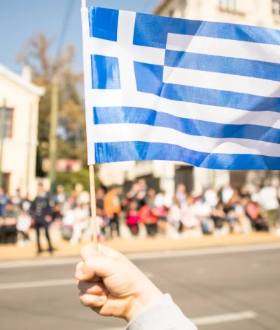 28η Οκτωβρίου στην Αθήνα: Μεζεδοπωλεία στο κέντρο και πέριξ για μετά την παρέλαση