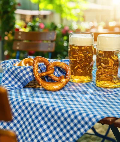 Oktoberfest 2026: Η Αθήνα γιορτάζει με μπίρα, γερμανικές γεύσεις και εκπλήξεις