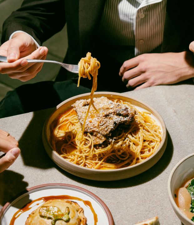 Zohόs στο Electra Palace: Ένα εστιατόριο ξενοδοχείου που αξίζει την προσοχή μας