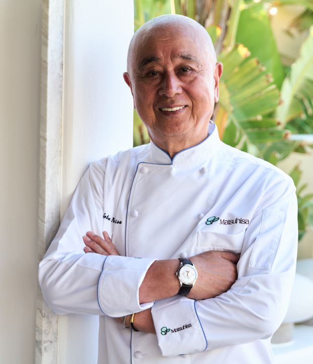 Nobu Matsuhisa: Ο άνθρωπος που άλλαξε τη σύγχρονη γαστρονομία και η ιδιαίτερη σχέση του με την Ελλάδα